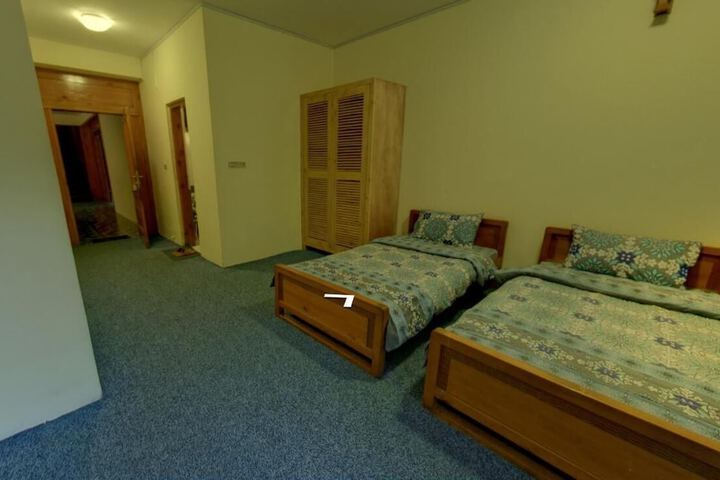 Room 15 of 55
