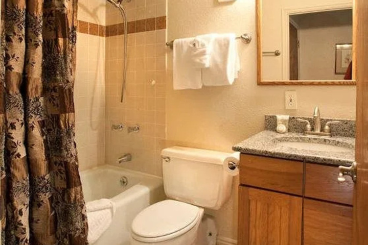 Bathroom Interior Photo