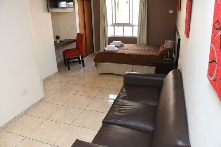 Room 15 of 76