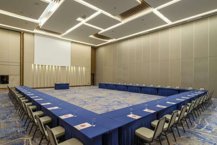 Meeting 638 of 888