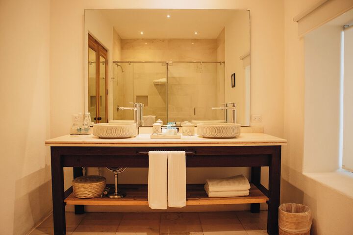 Clean Restrooms