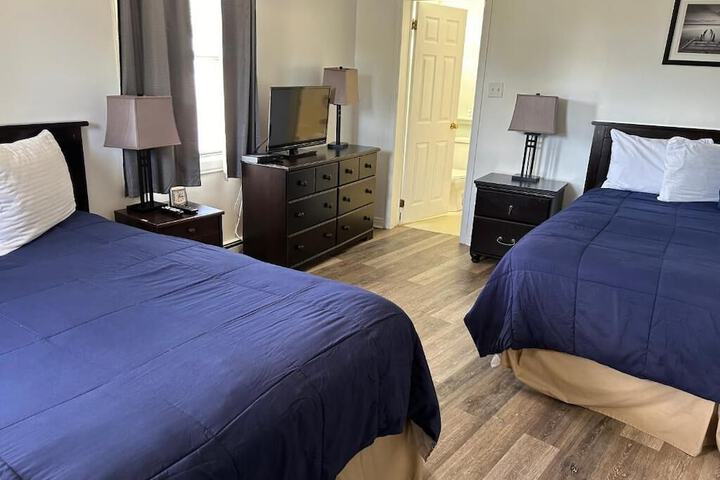 Room 15 of 35