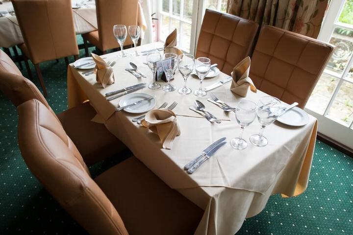 Dining 57 of 67