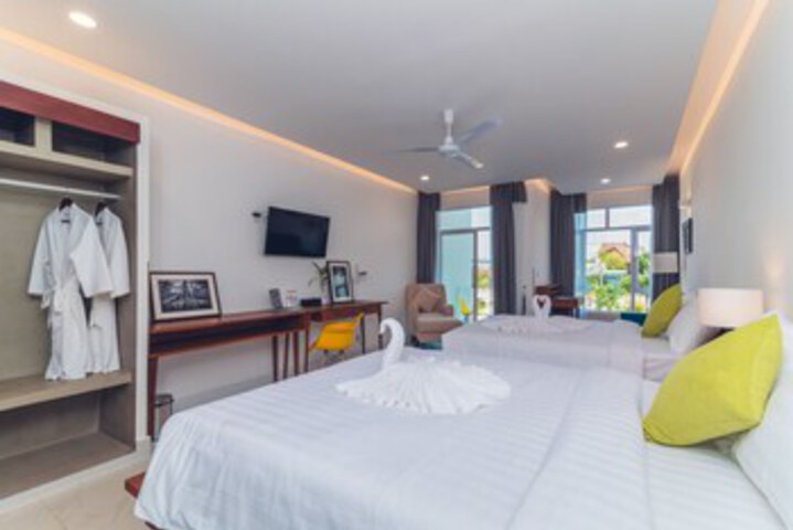 Room 52 of 174