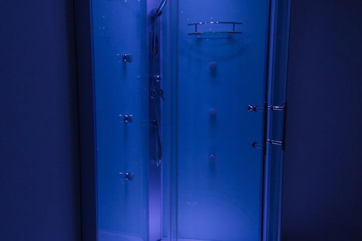 Room 3 of 40