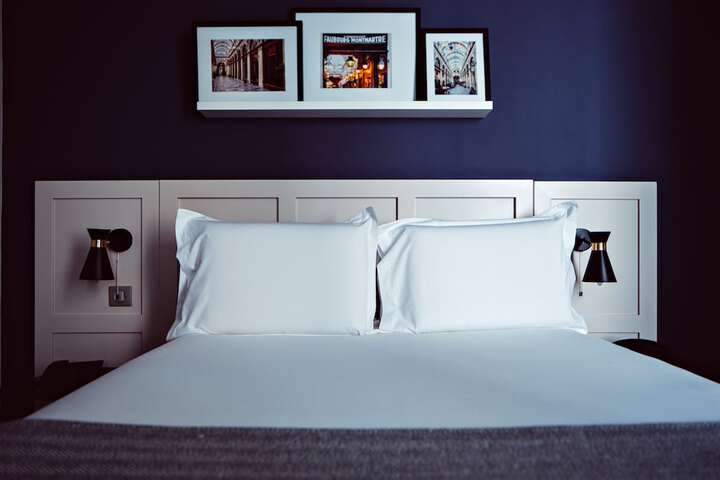 Room 15 of 89