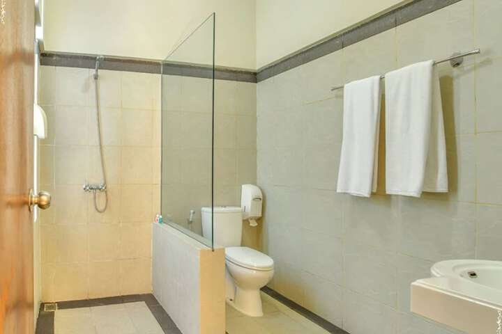 Room 60 of 95