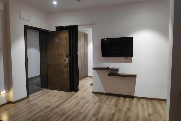 Room 31 of 51