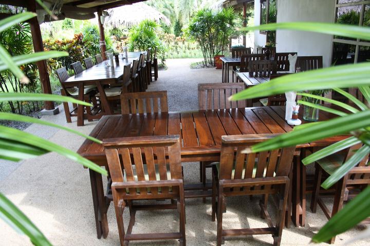 Dining 94 of 159