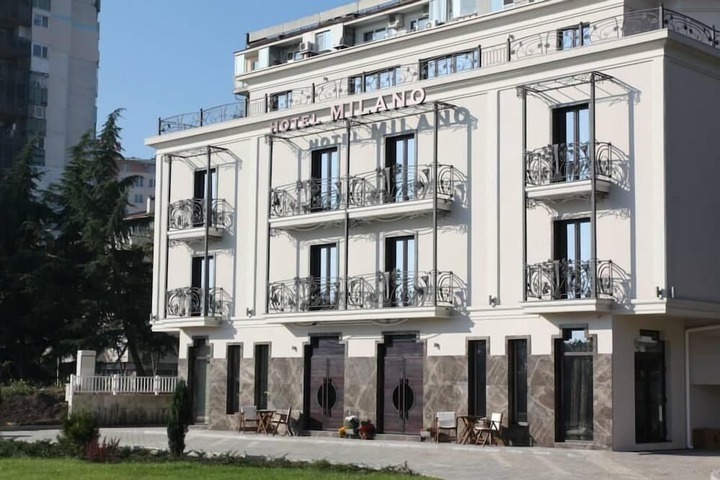 Hotel & Restaurant Milan
