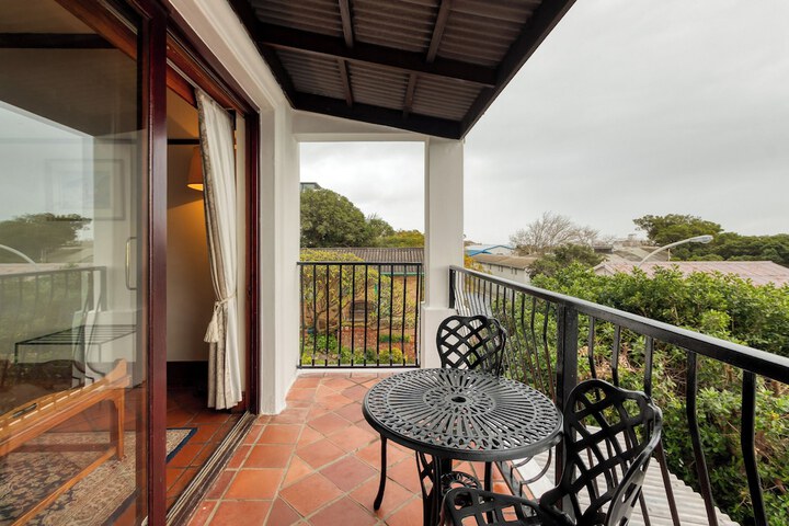 Terrace/Patio 30 of 64