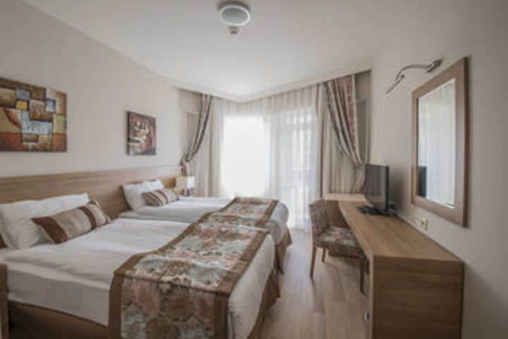 Room 35 of 86