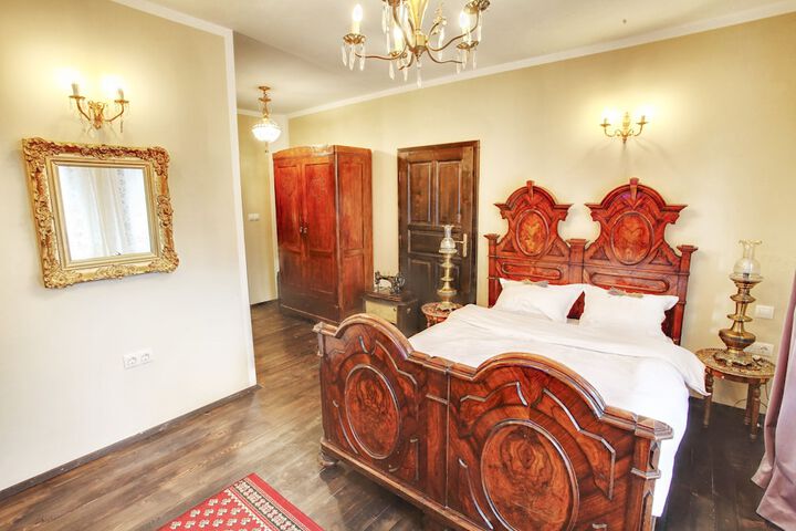 Room 20 of 59