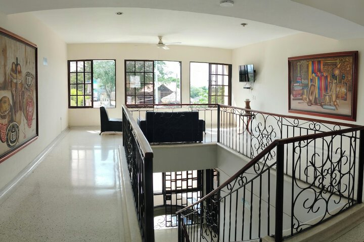 Room 15 of 20