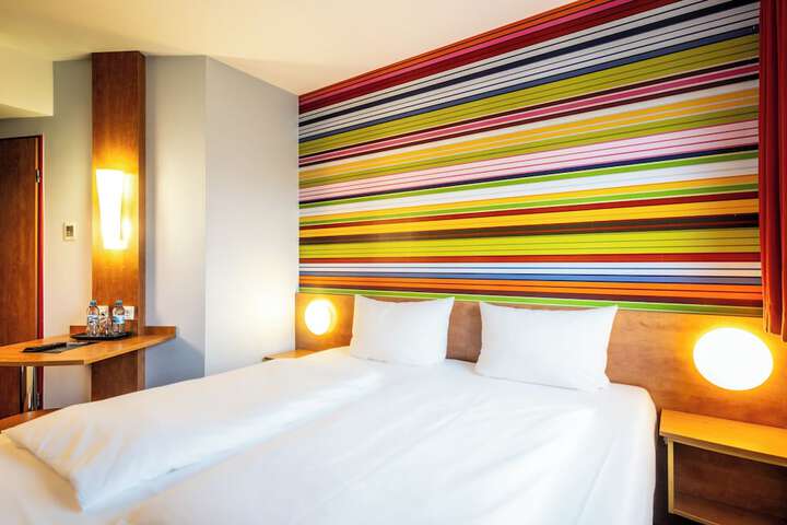 Room 22 of 86
