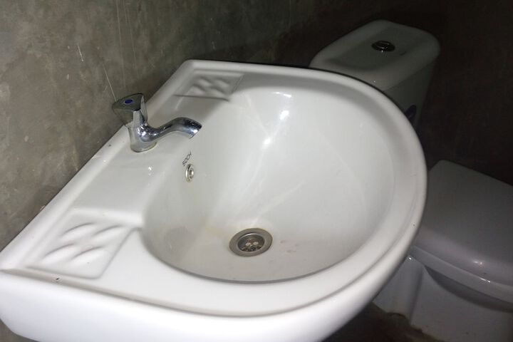 Room 8 of 26