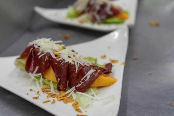 Dining 46 of 69