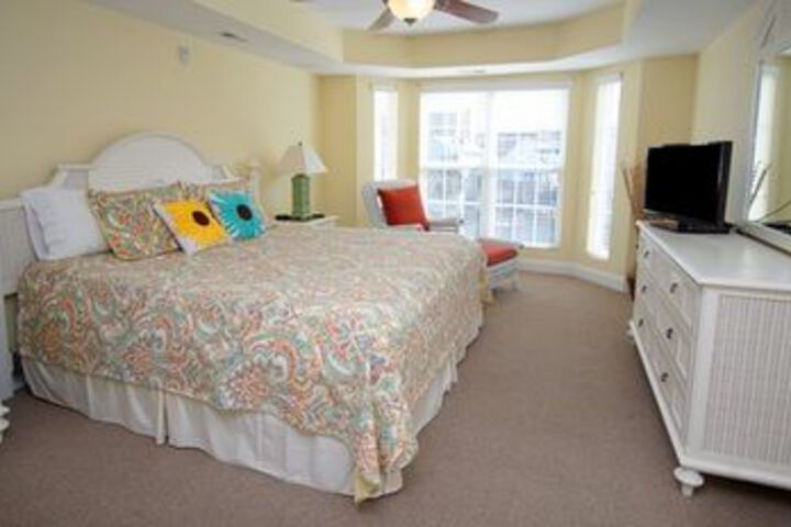 Room 10 of 21