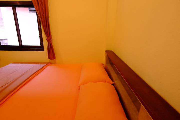Room 4 of 49