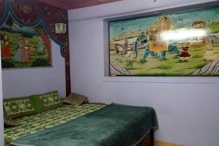 Room 4 of 29