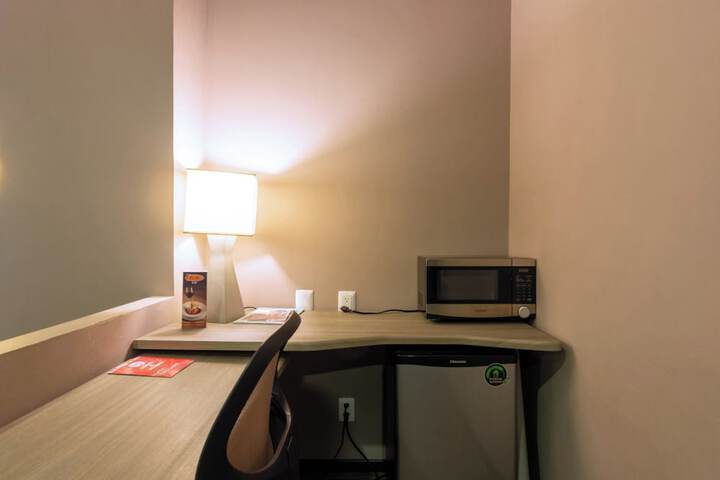 Room 39 of 100