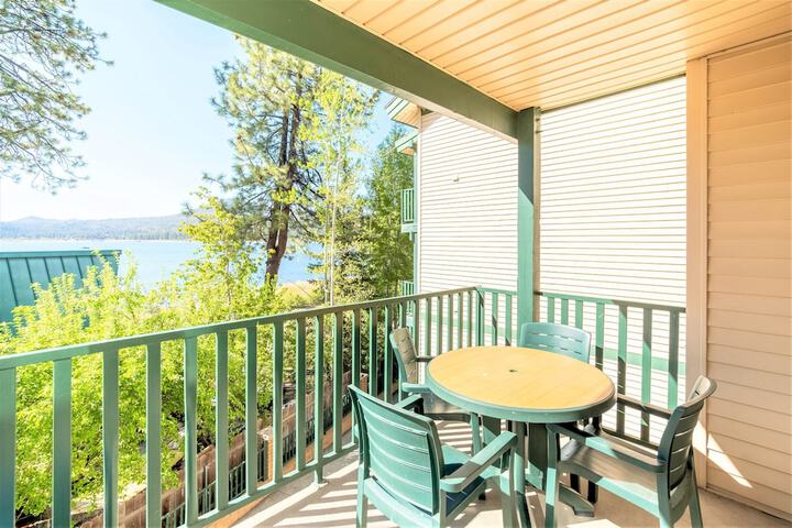 Terrace/Patio 101 of 184