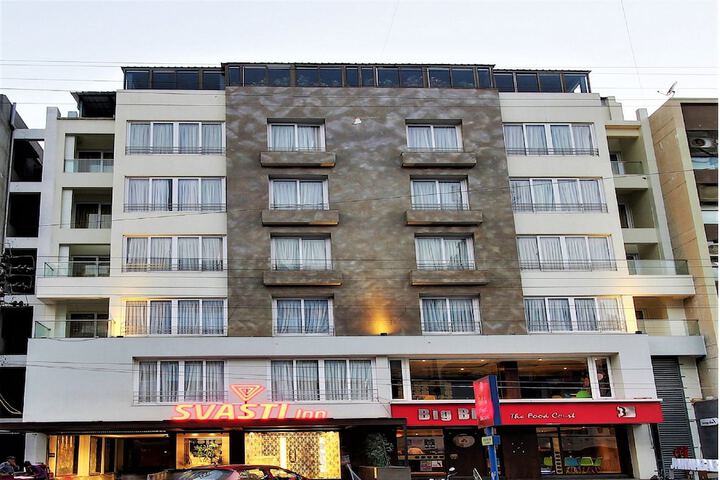 Hotel 67 of 67