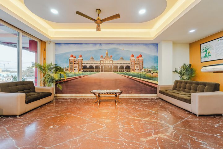 Hotel Interior 9 of 47