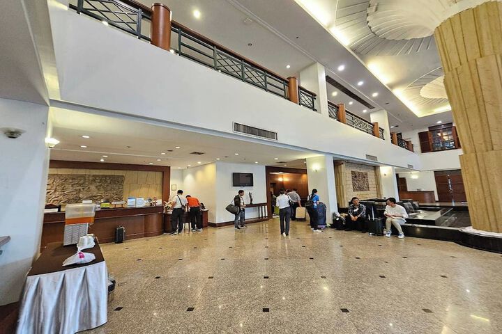 Hotel Interior 5 of 79