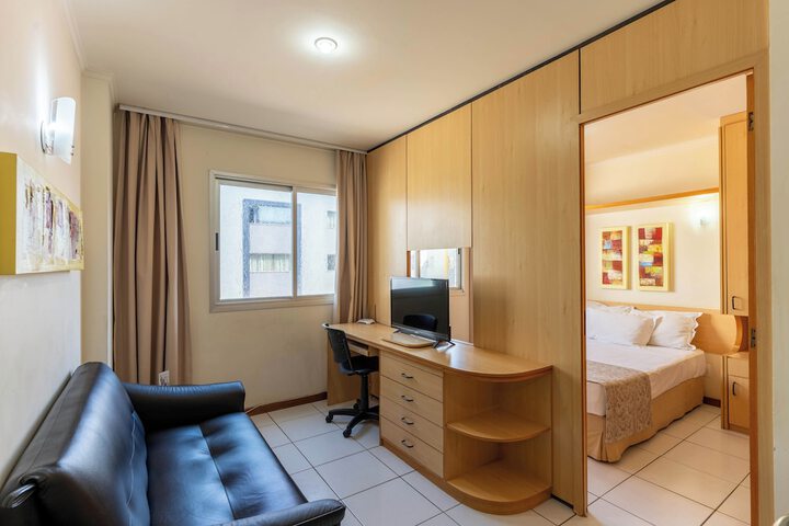 Room 34 of 59
