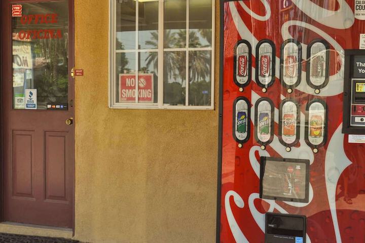 Vending machine