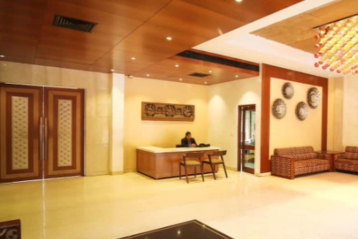 Hotel Interior 10 of 37