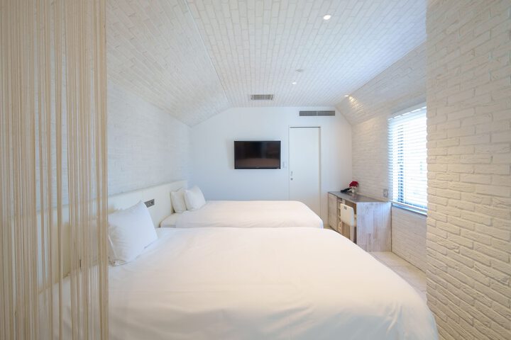 Room 22 of 62