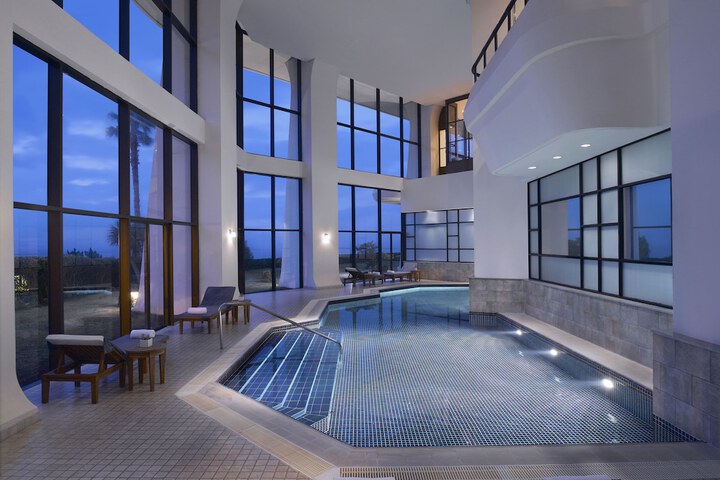 Pool 42 of 91