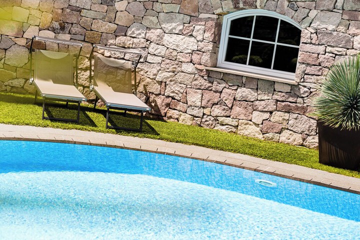 Pool 31 of 61