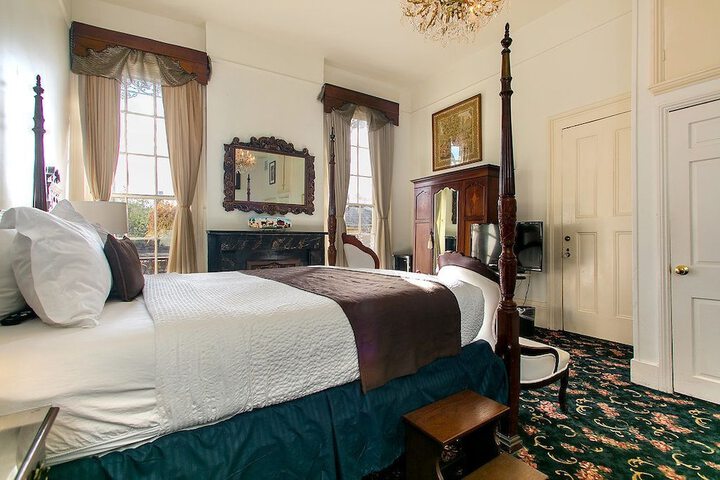 Room 10 of 49