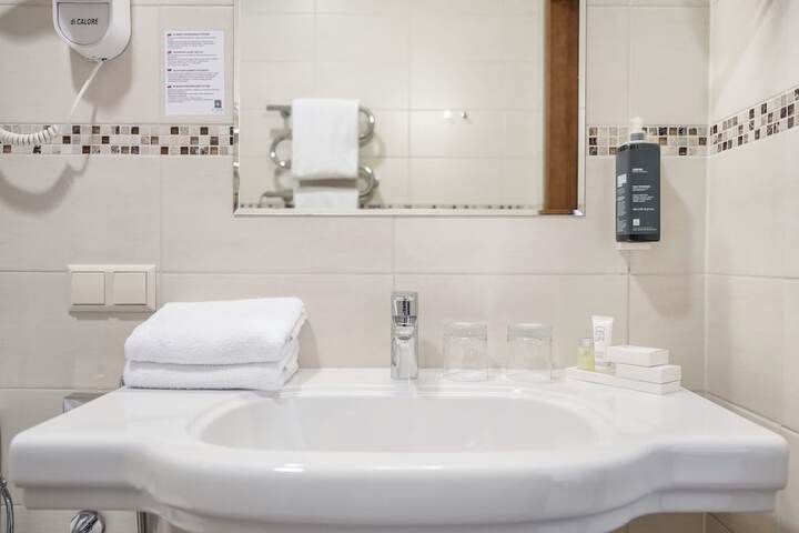Bath Photo