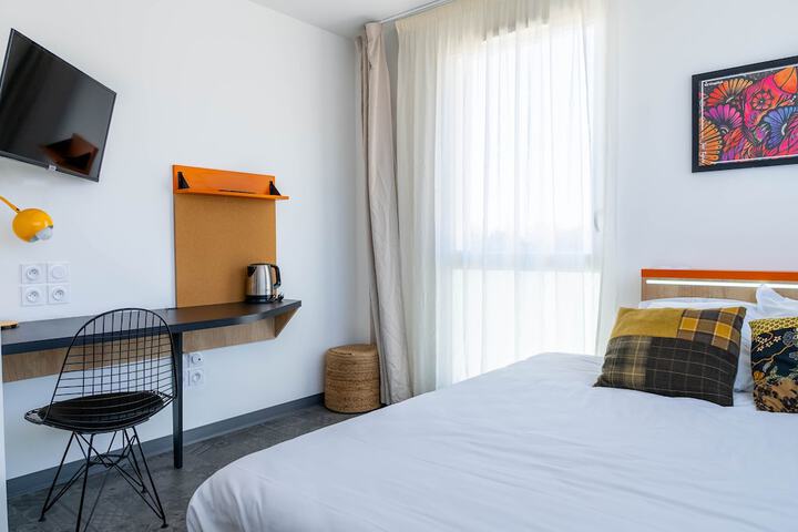 Room 6 of 41