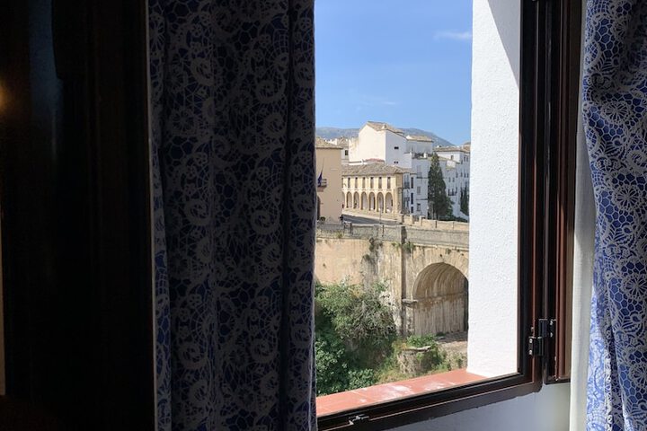 Room 21 of 74