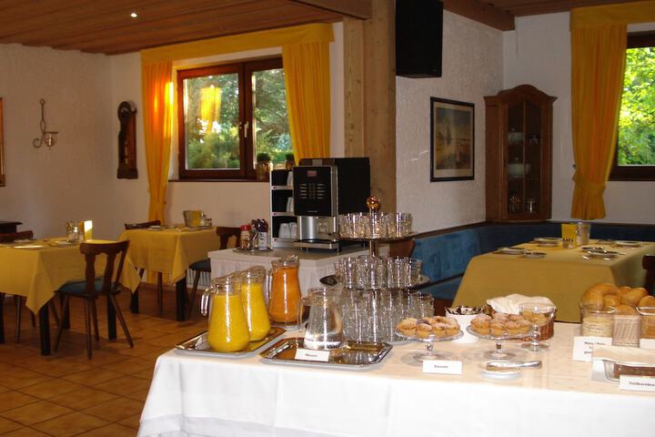 Breakfast/Coffee Service 39 of 49