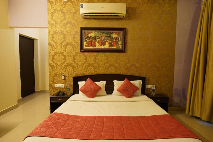 Room 19 of 49