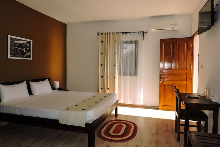 Room 3 of 41