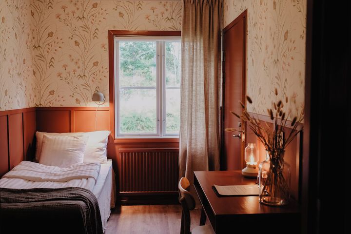 Room 14 of 41