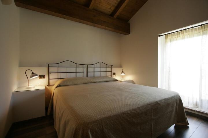 Room 7 of 26