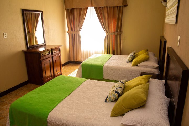 Room 20 of 65