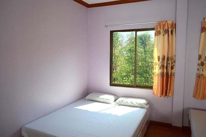 Room 15 of 31
