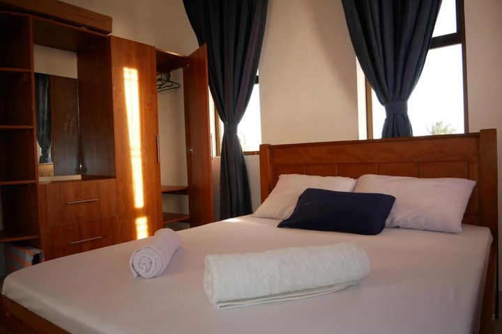 Room 7 of 20
