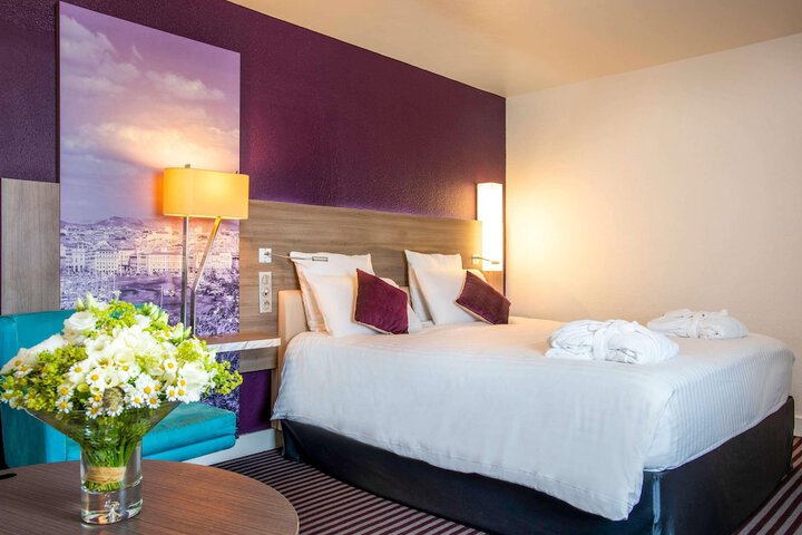 Room 38 of 209