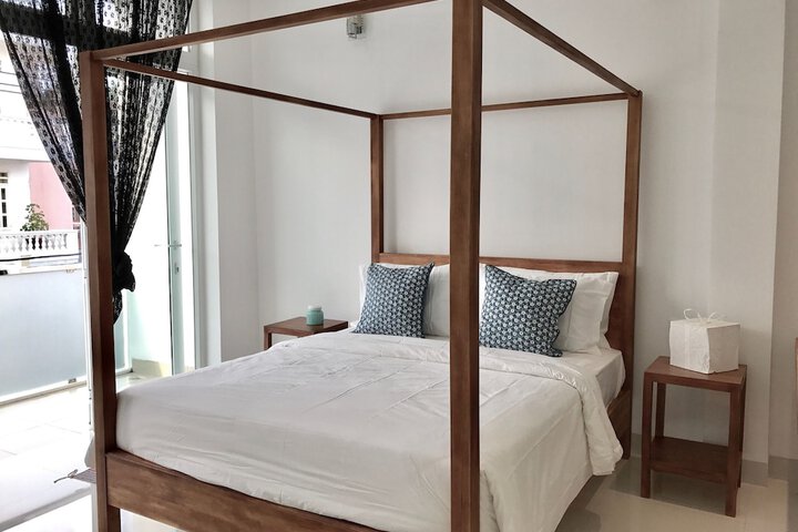 Room 4 of 26