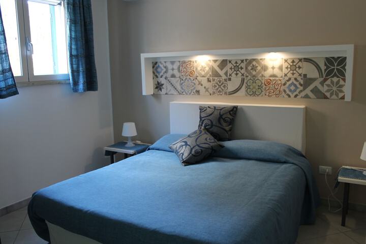 Room 10 of 90